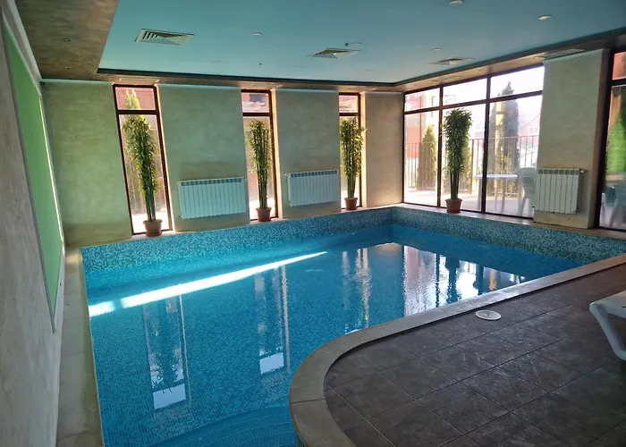 релакс Hotel 2*